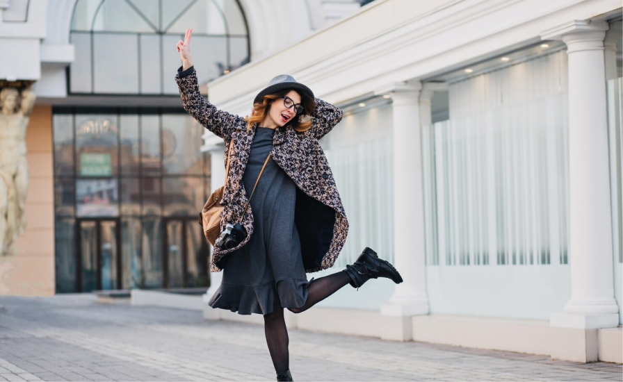 Dressing for Yourself: The Power of a Minimalist Wardrobe